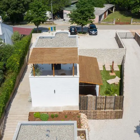 Andresitas Palace - Tropical Castle With Rooftop Terrace
