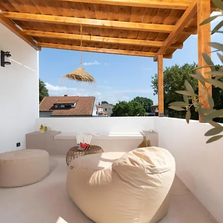 Andresitas Palace - Tropical Castle With Rooftop Terrace וילה *