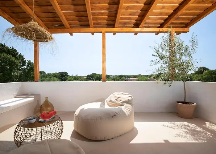 Andresitas Palace - Tropical Castle With Rooftop Terrace Villa Bale