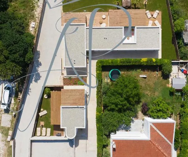 Andresitas Palace - Tropical Castle With Rooftop Terrace * Bale