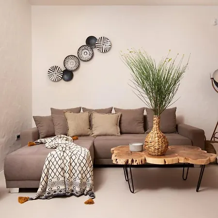 Andresitas Palace - Tropical Castle With Rooftop Terrace Villa